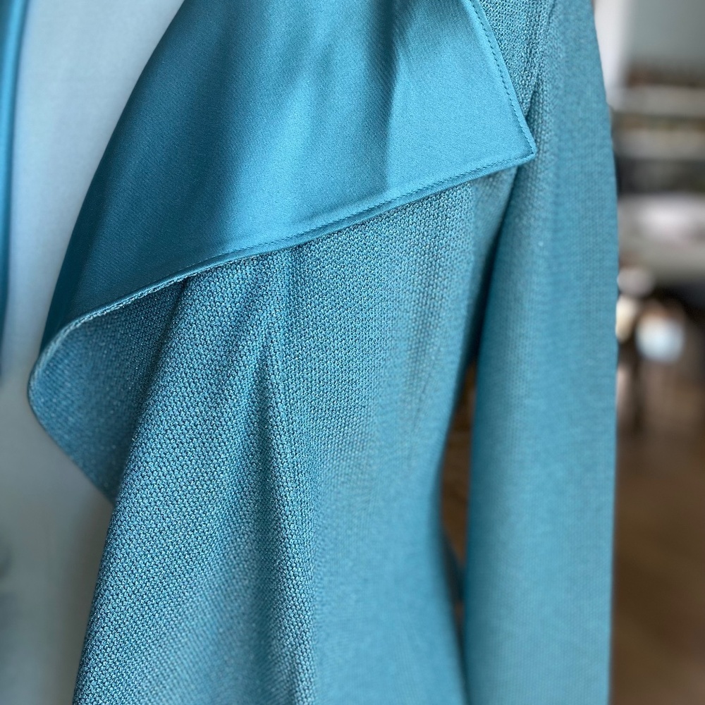 St. John Couture evening jacket in teal/blue Sz 10 NWT
